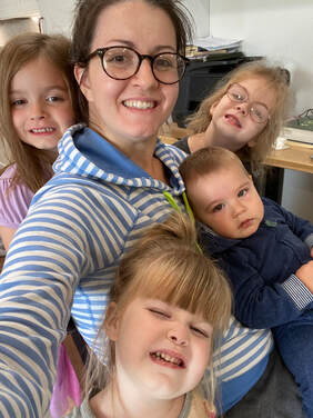 Picture: Bethanie and kids